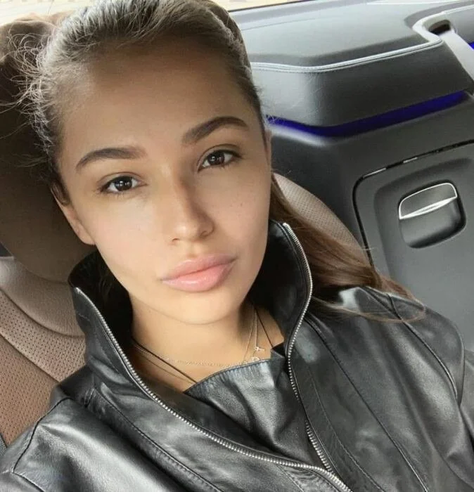 Younginreadyforfuns, 19