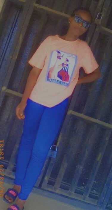 tallandbronzedbeauty, 20