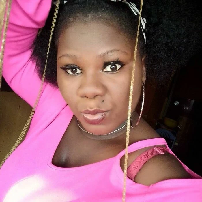 Mylynn, 19