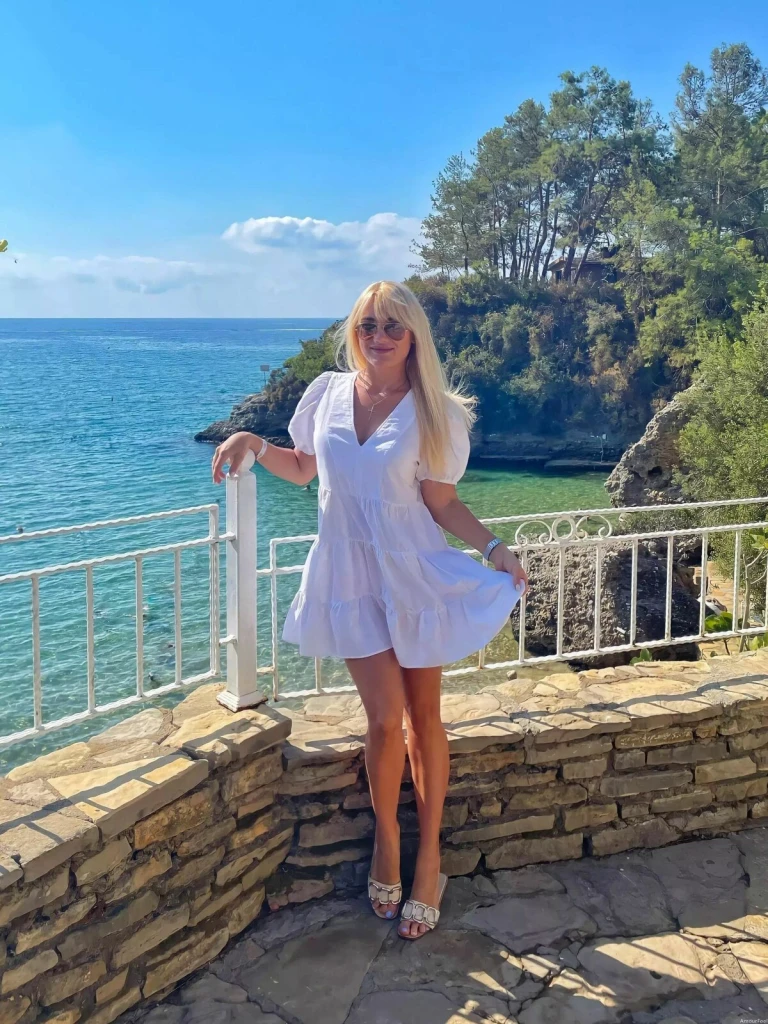 Larysa, 31