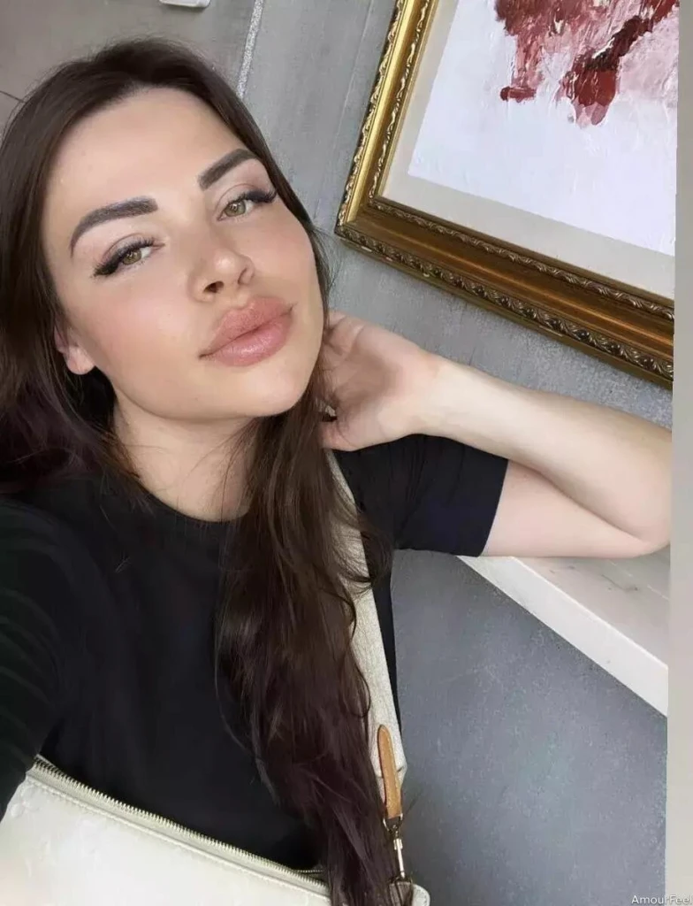Nataliia, 32