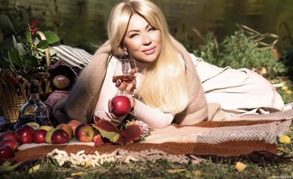 Iryna, 54