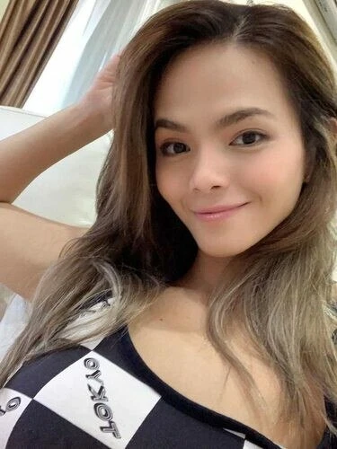 AnnaBanana, 31