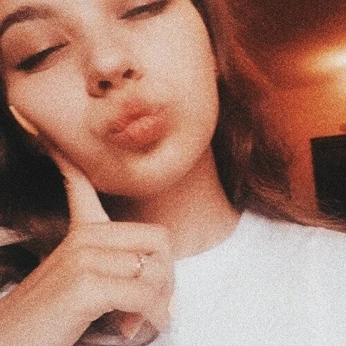 Lil Di, 21