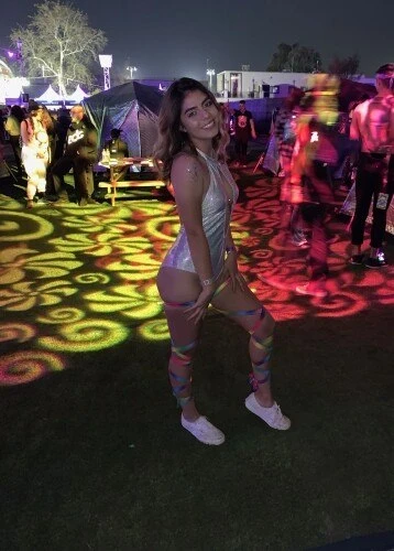 Miss Tiki, 23