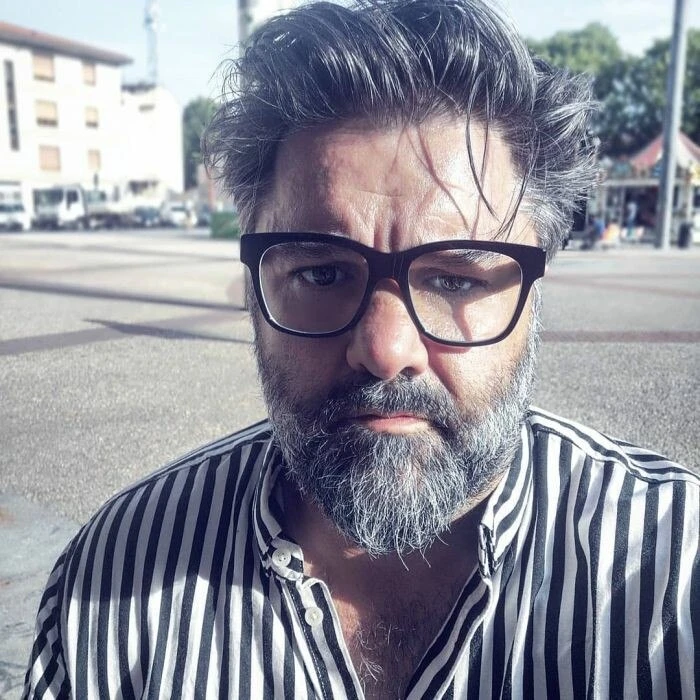 ItsmetheB, 42