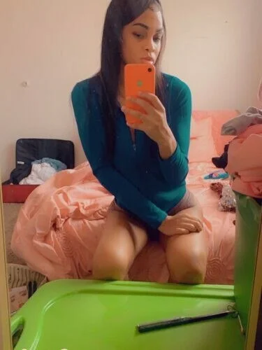 Tiffany, 23